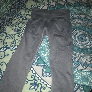 NVGTN leggings size small